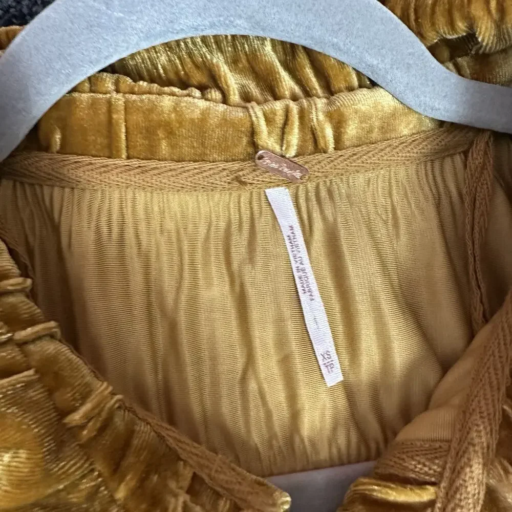 FREE PEOPLE My Best Velvet Blouse Crinkle Button Shirt Gold Oversized‎ Size XS